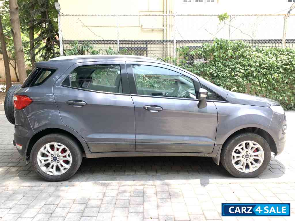 Grey Ford Ecosport 1.0 Ecoboost Grey Ford Ecosport 1.0 Ecoboost
