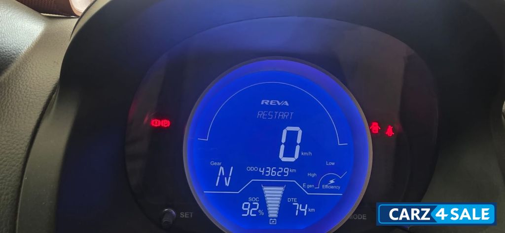 Mahindra Electric E20