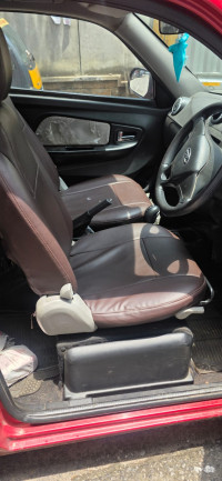 Mahindra Electric E20