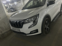 Pearl White Mahindra XUV700 AX5 Select