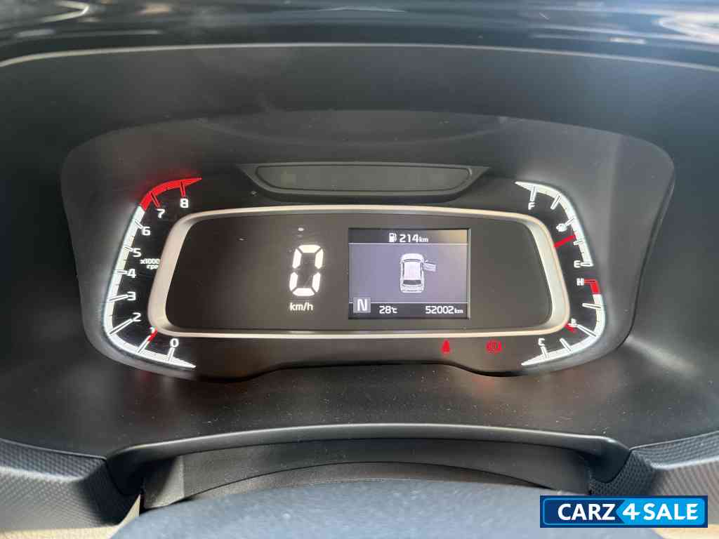 Black Kia Sonet HTX IMT Black Kia Sonet HTX IMT