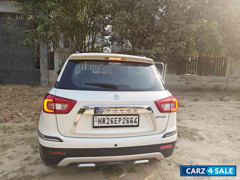 Maruti Suzuki Vitara Brezza ZXI AMT Maruti Suzuki Vitara Brezza ZXI AMT