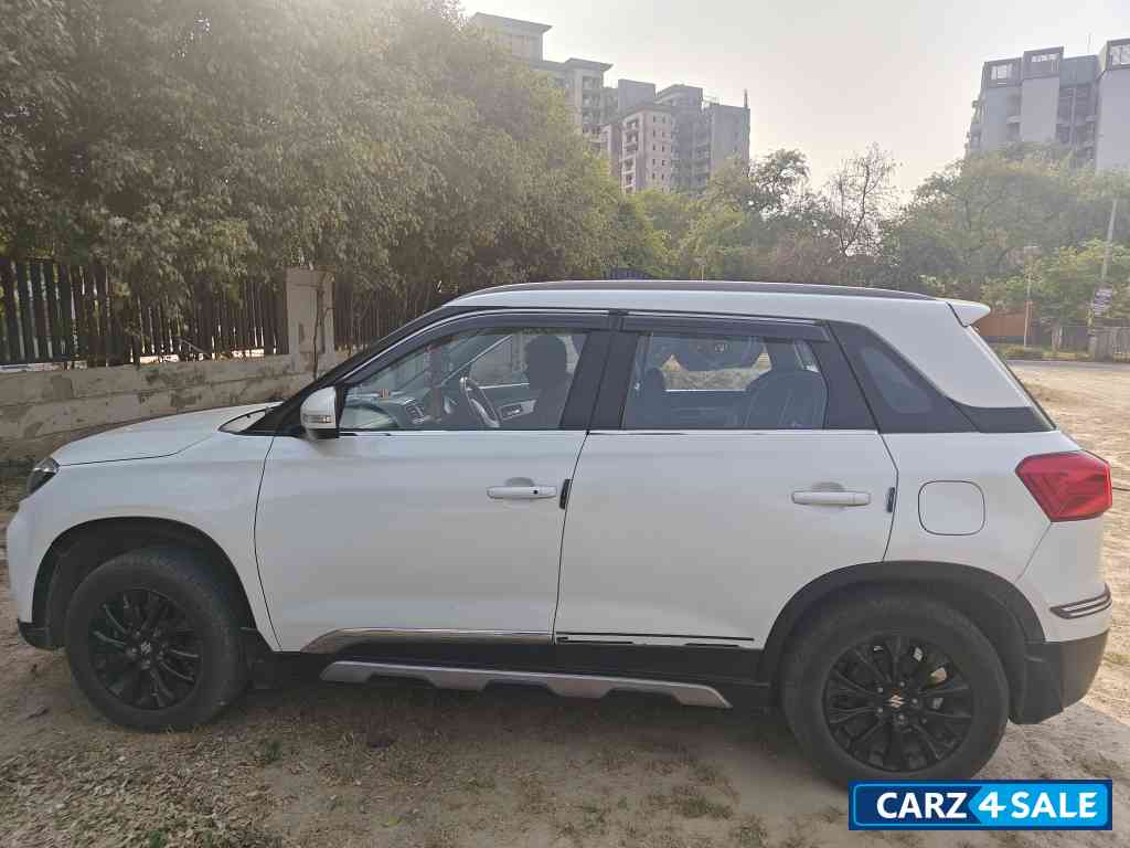 Maruti Suzuki Vitara Brezza ZXI AMT Maruti Suzuki Vitara Brezza ZXI AMT
