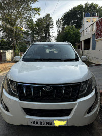Mahindra XUV 500 W8 AT