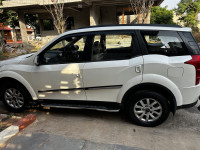 Mahindra XUV 500 W8 AT
