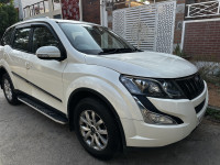 Mahindra XUV 500 W8 AT