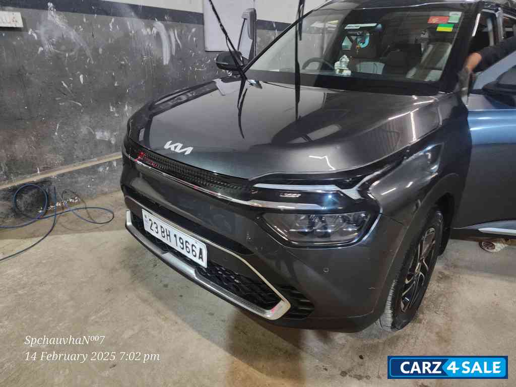 Kia Carens Diesel 7 Seater fully automatic