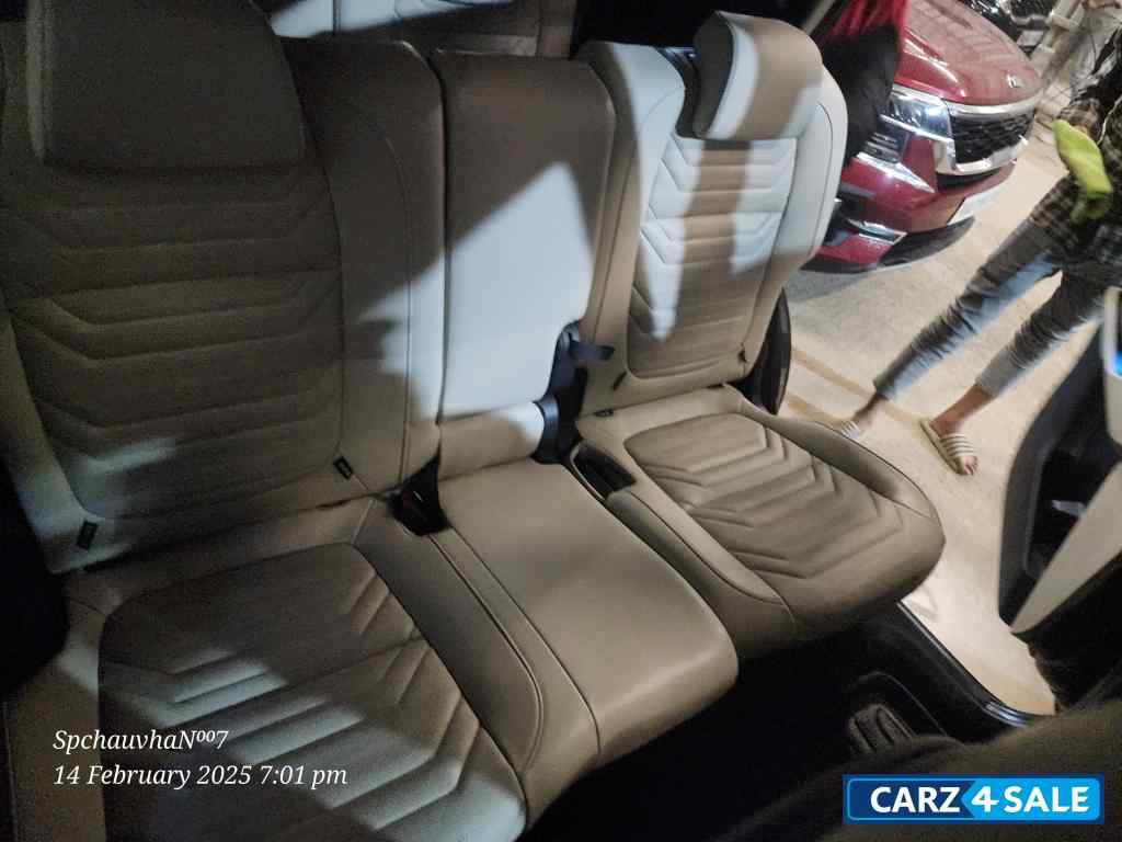 Kia Carens Diesel 7 Seater fully automatic