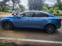 Volvo S60 D4