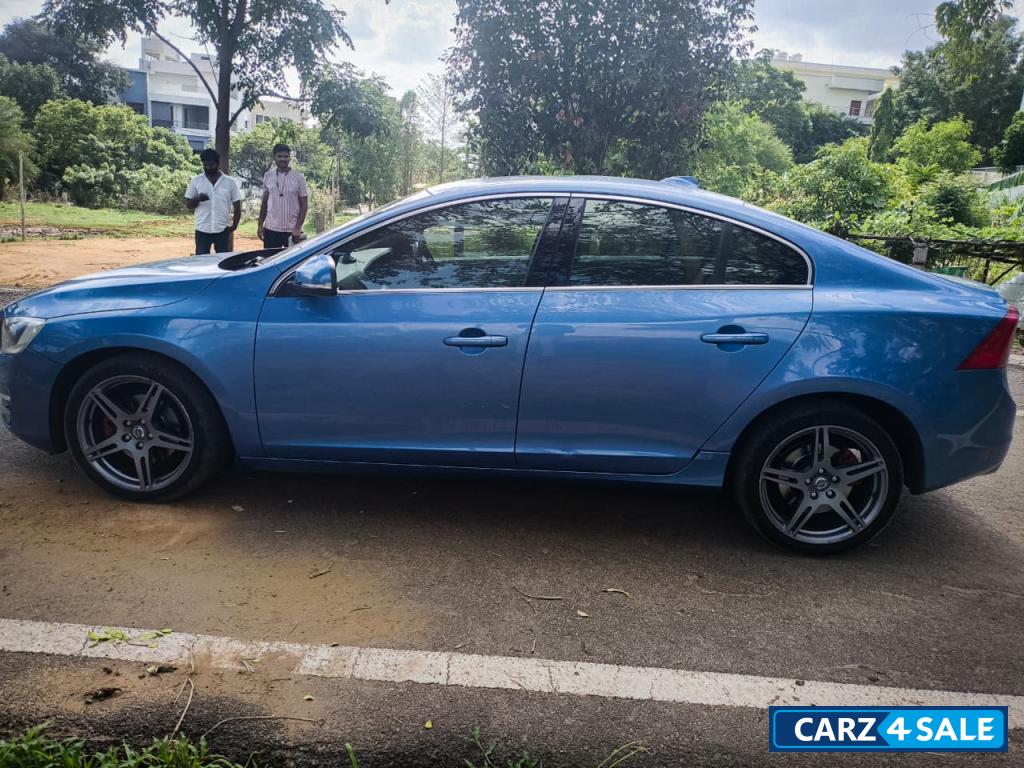 Volvo S60 D4