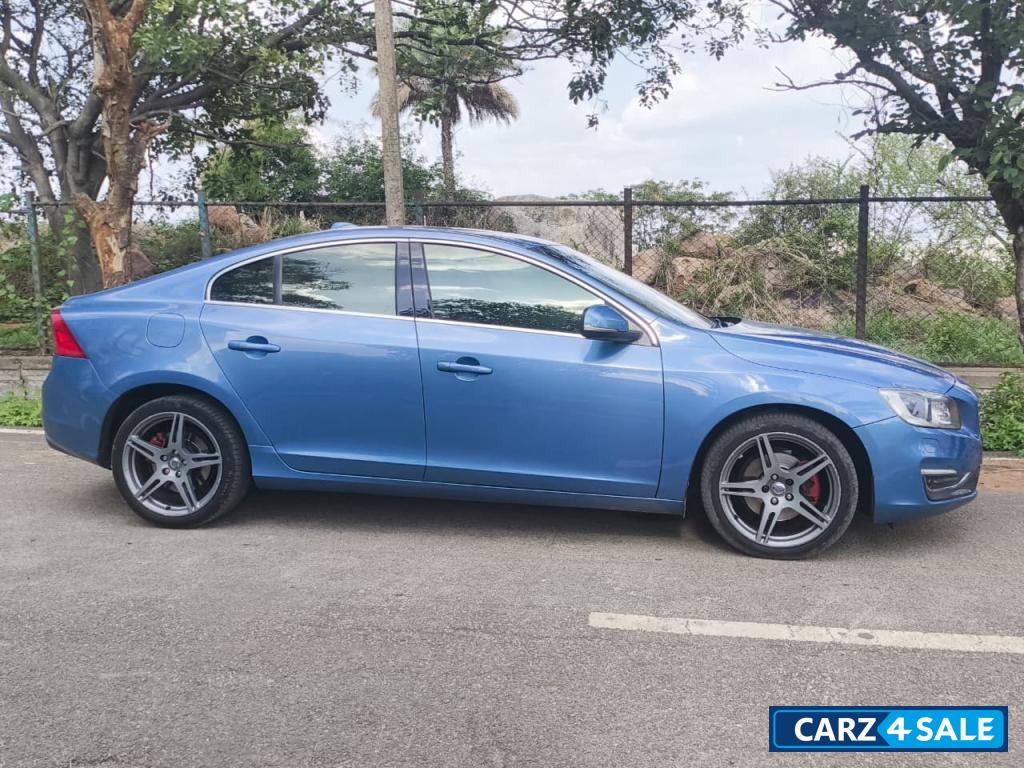 Volvo S60 D4
