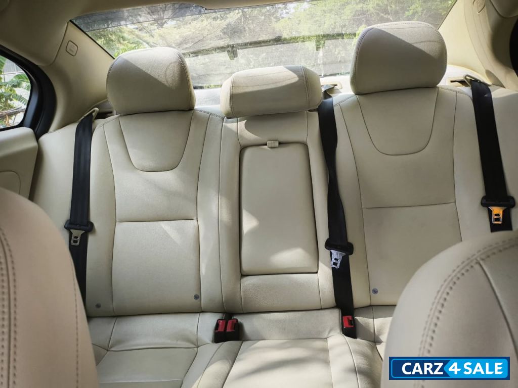 Volvo S60 D4