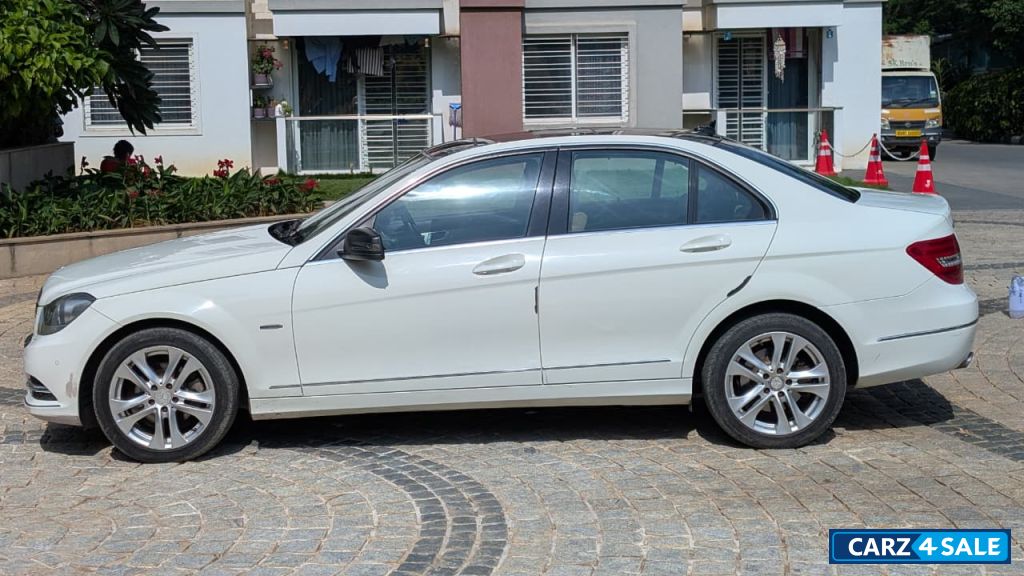 Mercedes-Benz C-Class 200 Avantgrande Mercedes-Benz C-Class 200 Avantgrande