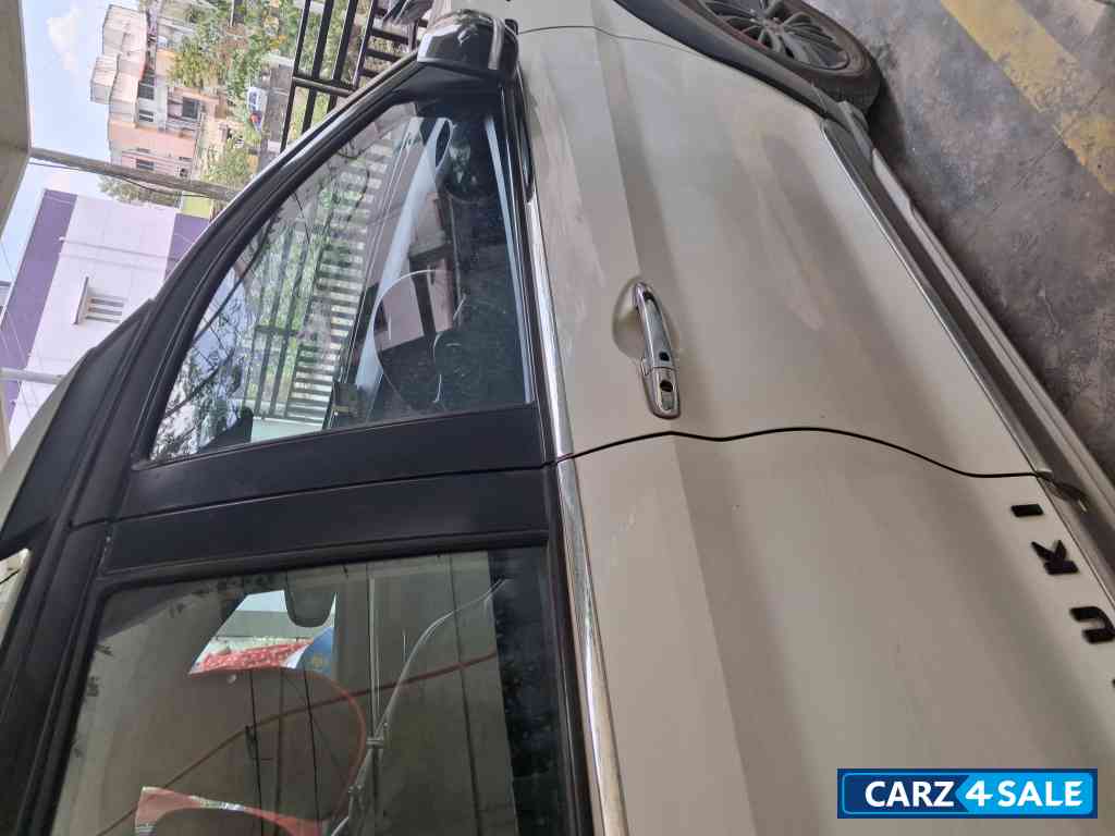 Maruti Suzuki XL6 Zeta Automaic Maruti Suzuki XL6 Zeta Automaic
