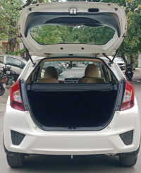 White Honda Jazz 1.2 V CVT IVTEC