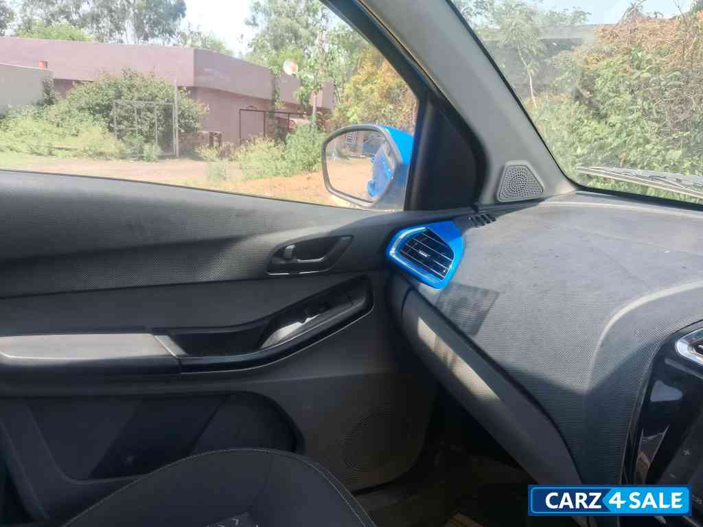 Tata Tiago Xz Tata Tiago Xz