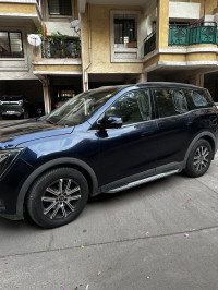Midnight Blue Mahindra XUV700 AX7 Luxury AT Diesl