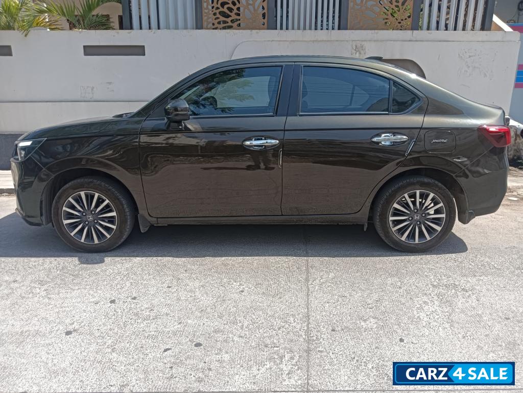 Honda Amaze ZX CVT 3rd GENERATION CNG