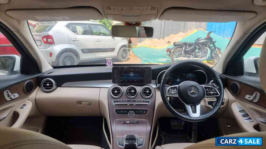 Mercedes-Benz C-Class Progressive