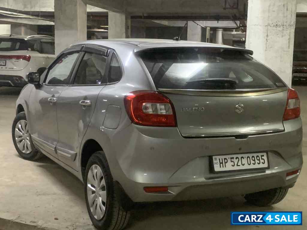 Metallic Premium Silver Maruti Suzuki Baleno Delta 1.2 Metallic Premium Silver Maruti Suzuki Baleno Delta 1.2