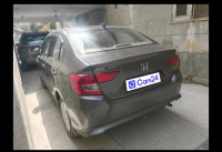 Honda Amaze V CVT
