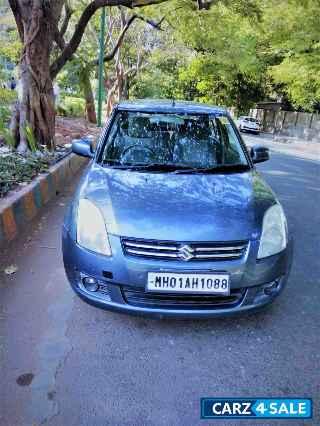 Grey Maruti Suzuki Swift DZire Petrol VXi