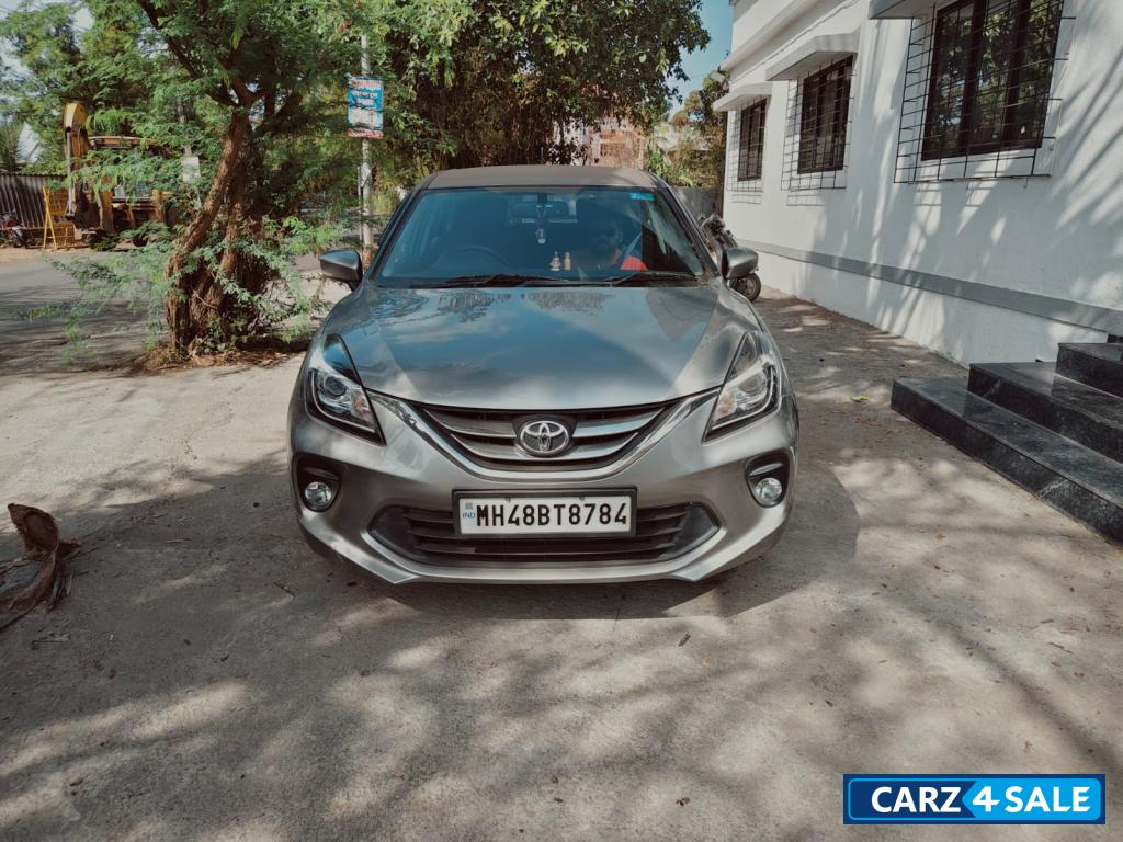 Enticing Silver Toyota Glanza G