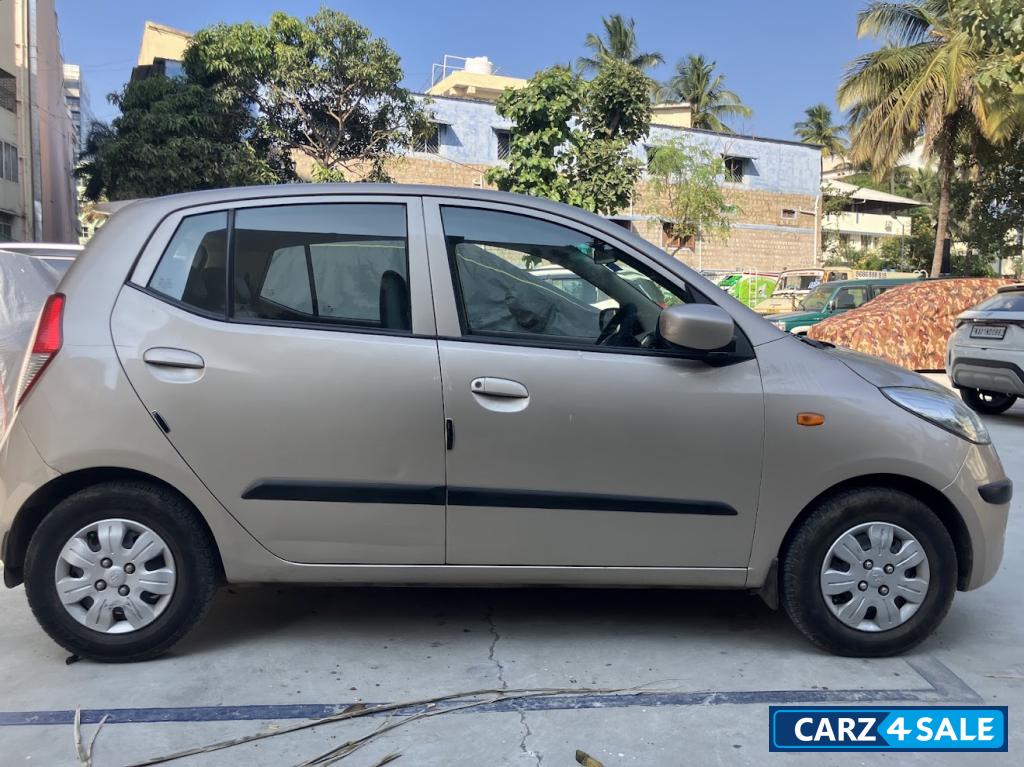 Hyundai i10 Sportz Automatic Hyundai i10 Sportz Automatic