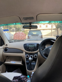 Hyundai i10 Sportz Automatic