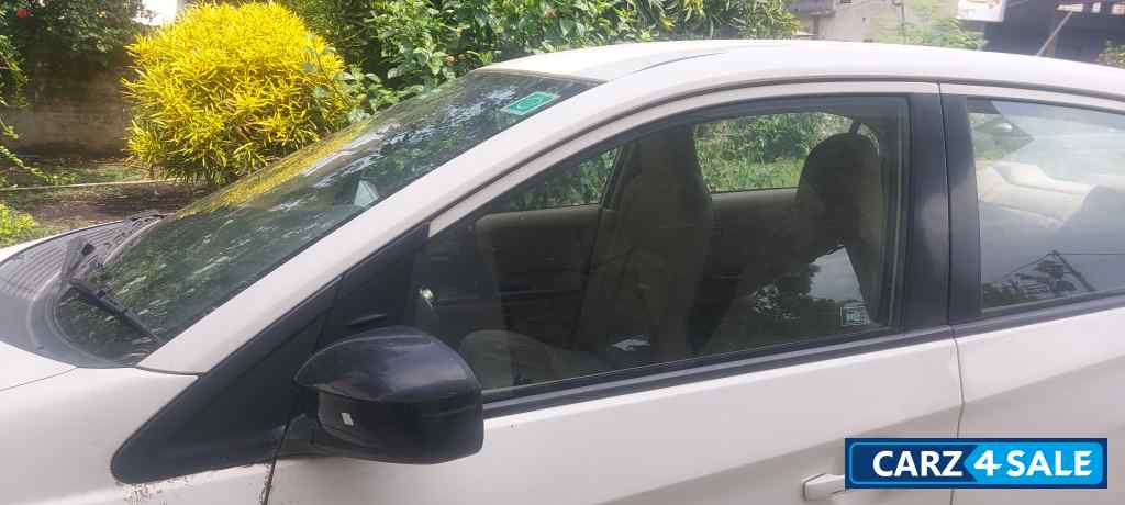 Honda Amaze Disel Honda Amaze Disel