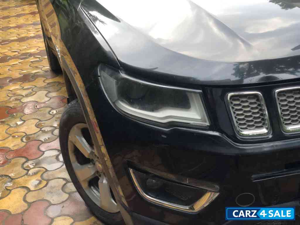 Jeep Compass limited (O) automatic Jeep Compass limited (O) automatic