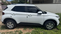 Hyundai Venue S plus