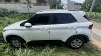 Hyundai Venue S plus