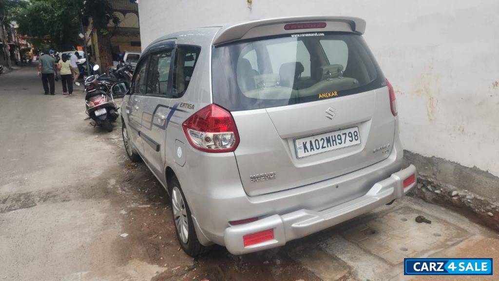 Maruti Suzuki Ertiga Vdi Maruti Suzuki Ertiga Vdi