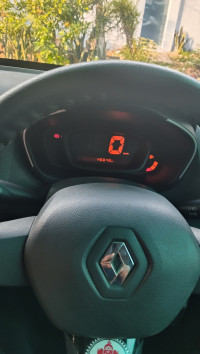 Moon Light Silver Renault Kwid Rxt petrol