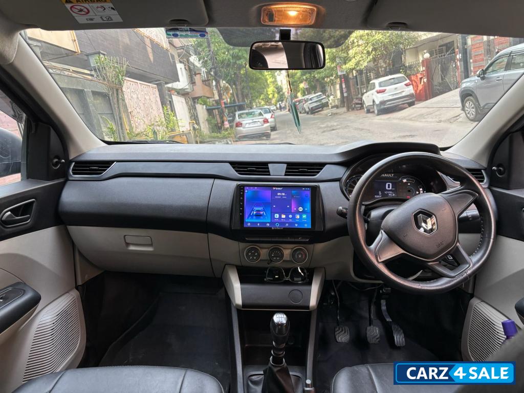Renault Triber RXL