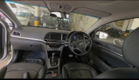 White Hyundai Elantra 2.0 Petrol SX (O) AT