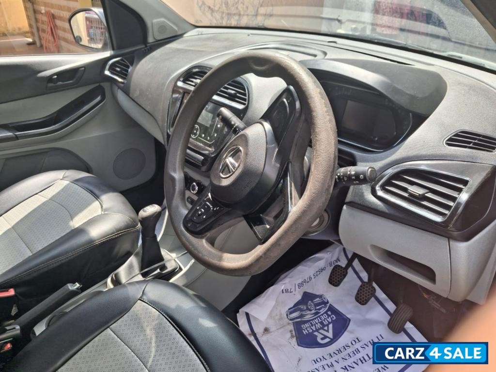 Tata Tiago Xt Tata Tiago Xt