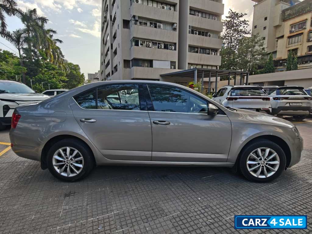 Skoda Octavia STYLE AT TDI CR