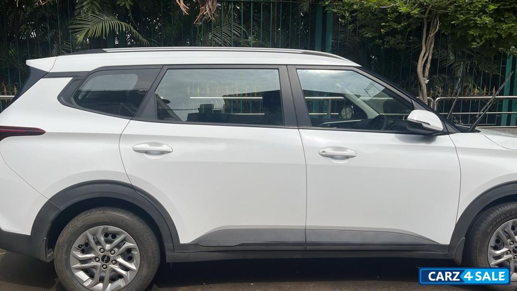 Kia Carens Prestige