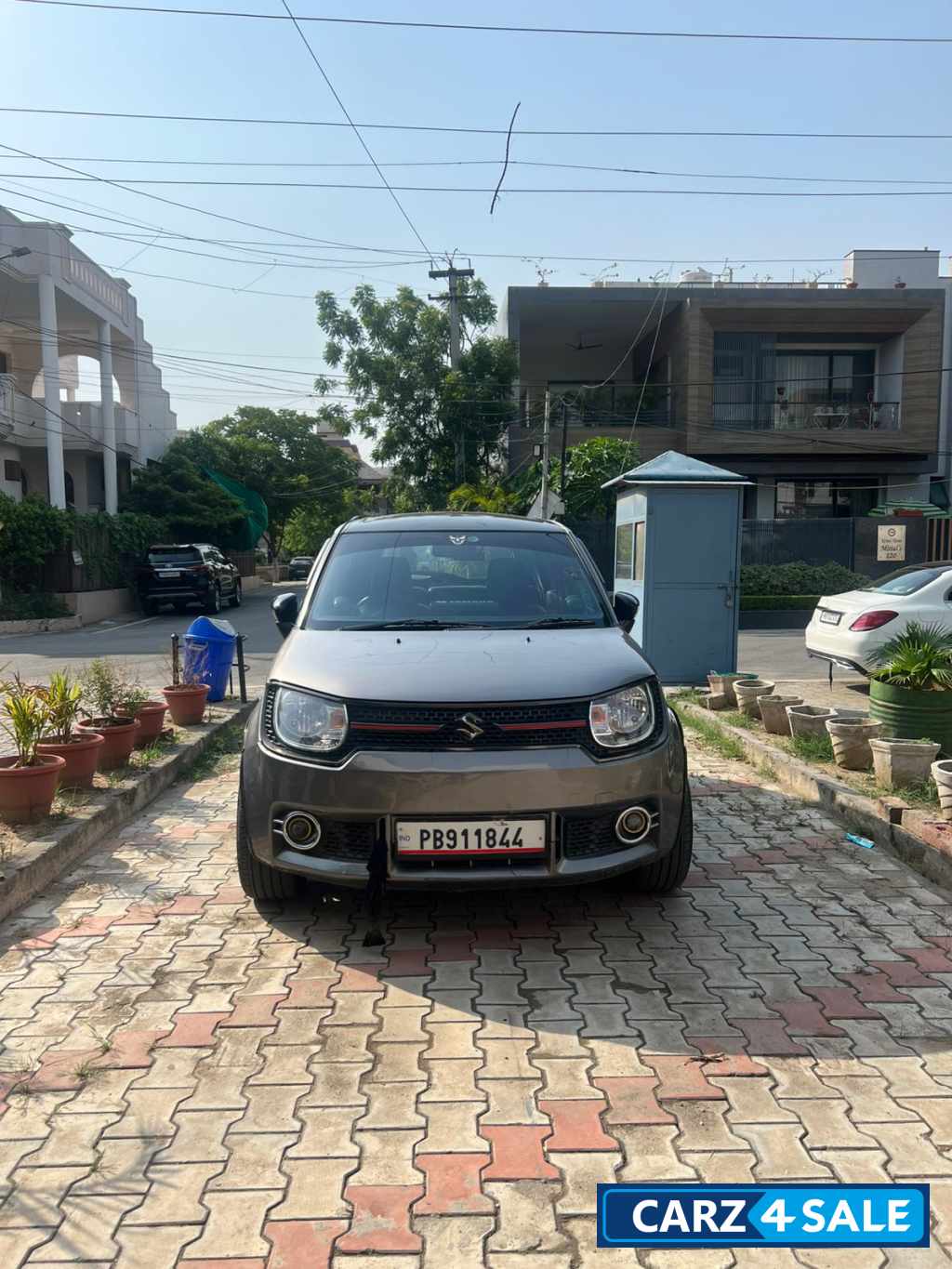 Grey Maruti Suzuki Ignis Petrol automatic