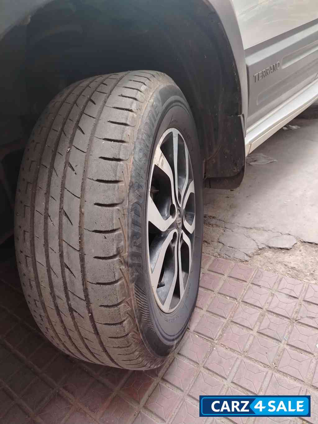 Nissan Terrano XL Nissan Terrano XL
