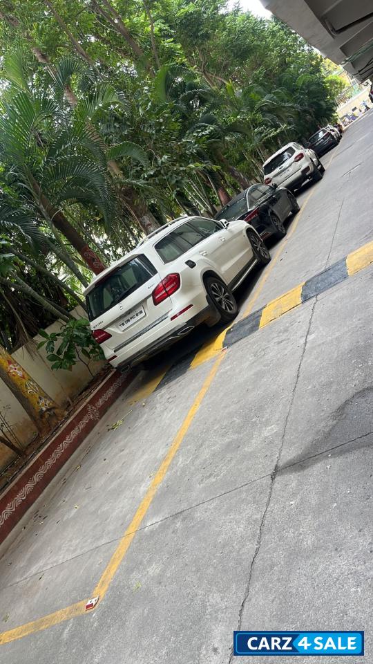 Mercedes-Benz GLS Grand Edition