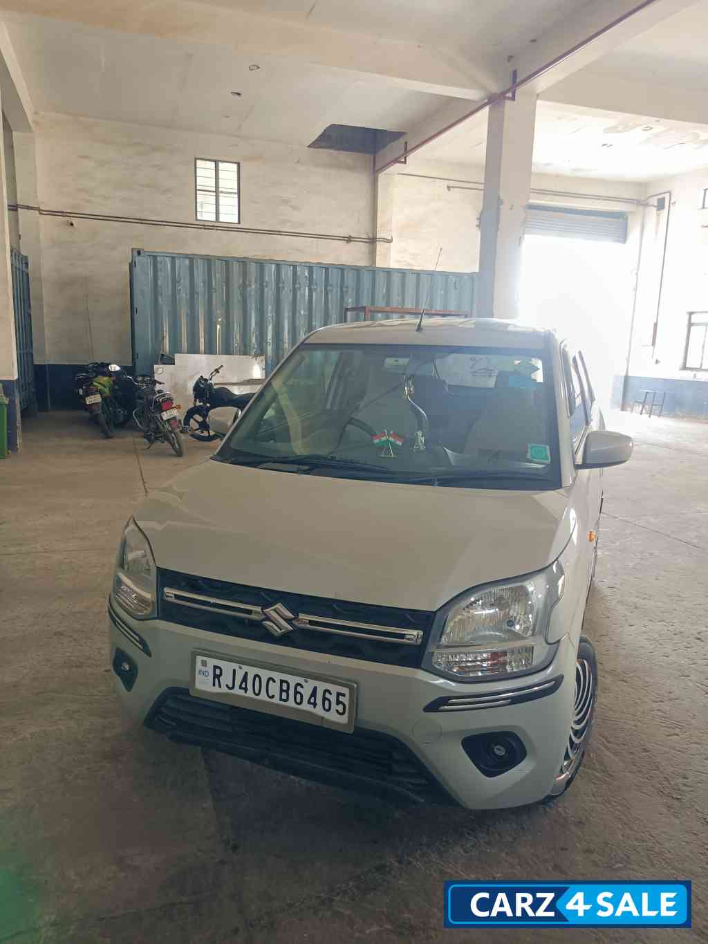 Maruti Suzuki Wagon R VXI CNG Maruti Suzuki Wagon R VXI CNG