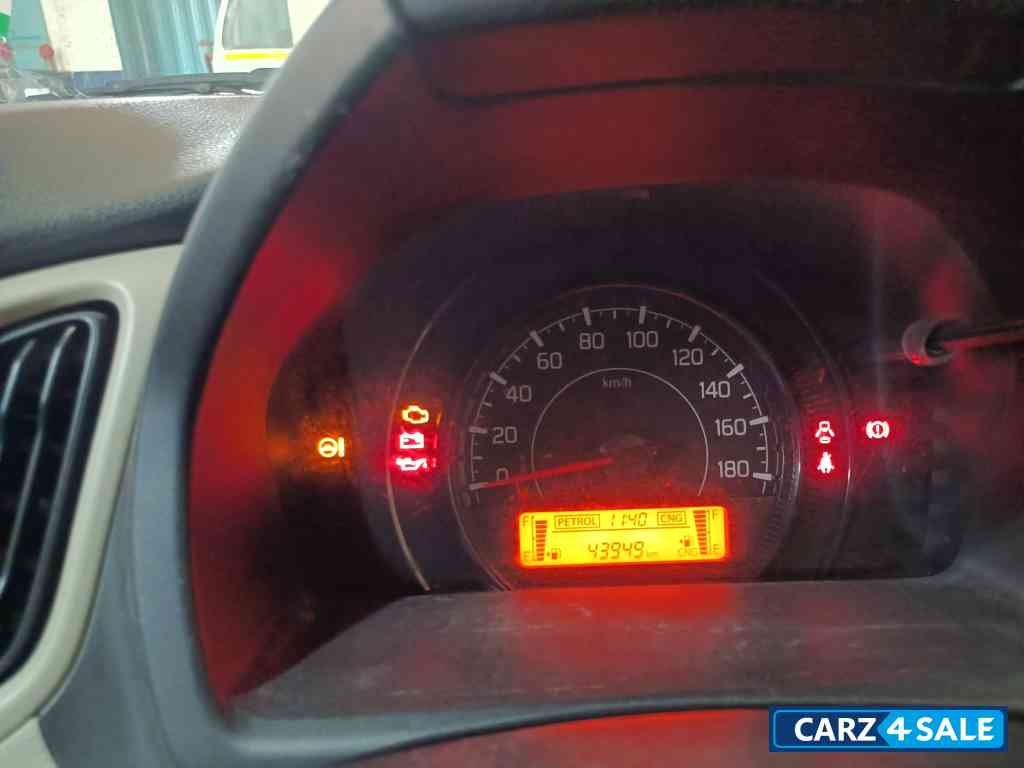 Maruti Suzuki Wagon R VXI CNG Maruti Suzuki Wagon R VXI CNG