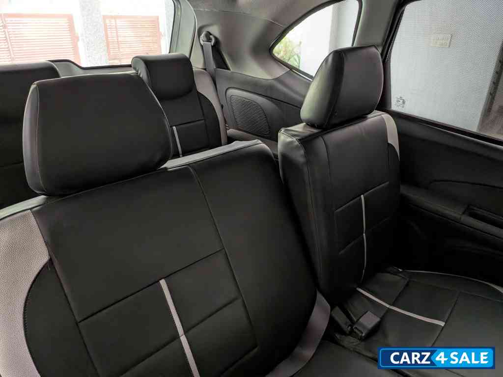 Perl White Honda BR-V Petrol Perl White Honda BR-V Petrol