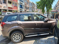 Mahindra XUV 500 W11 AT