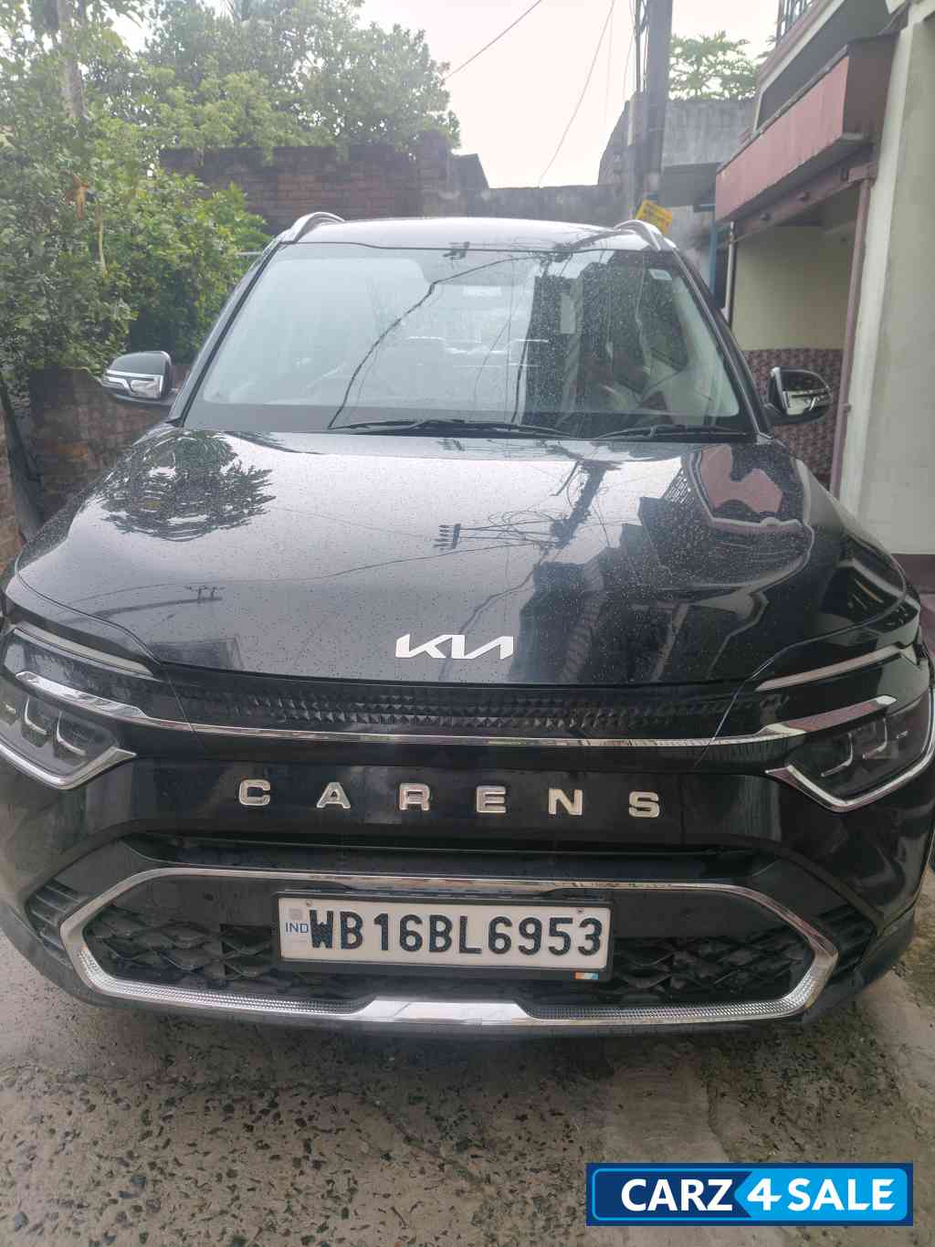 Kia Carens Luxury plus 1.5 diesel IMT