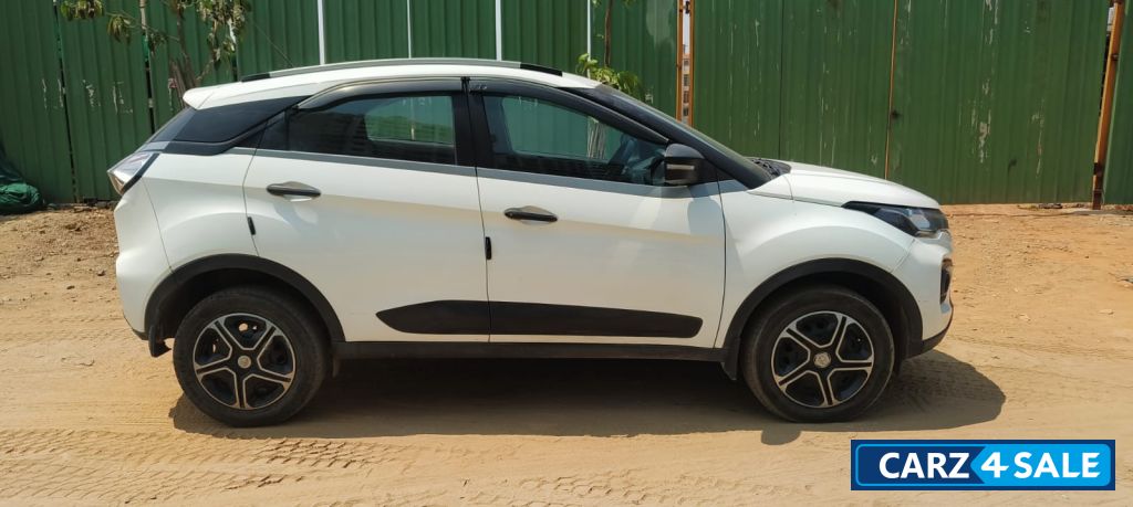 Tata Nexon XMA