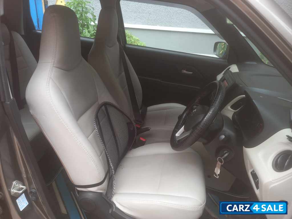 Magma Grey Maruti Suzuki Wagon R Vxi CNG Magma Grey Maruti Suzuki Wagon R Vxi CNG